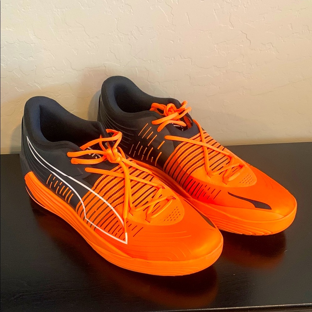 Men’s Puma basketball shoes size 17
